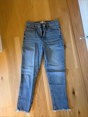 Madewell High-Rise Blue Straight-Leg Jeans with Raw Hem